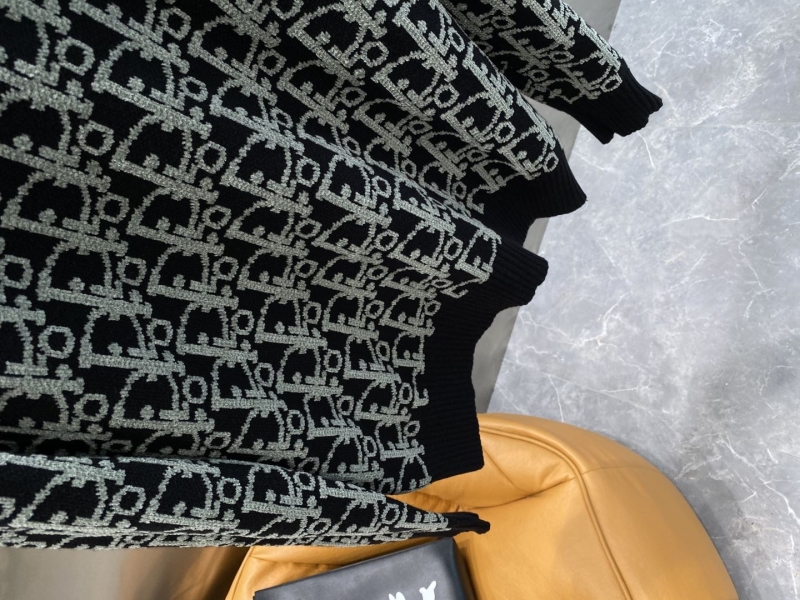 chr1st1an D10r sweaters